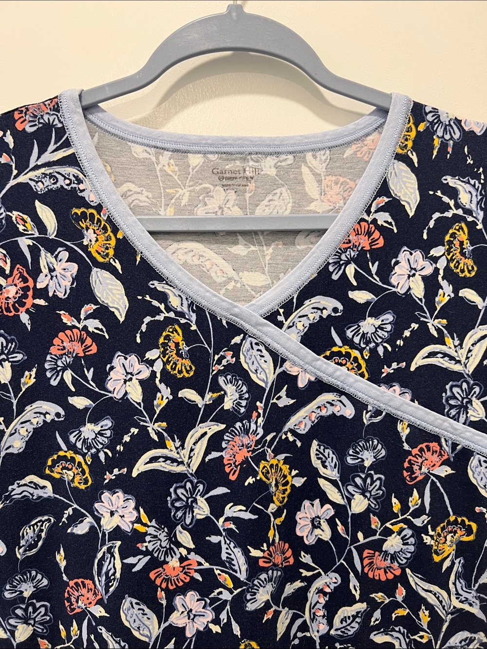 Garnet Hill Asian Wrap Cotton Nightgown Cap Sleeve Size Small. Navy floral. - Picture 6 of 10